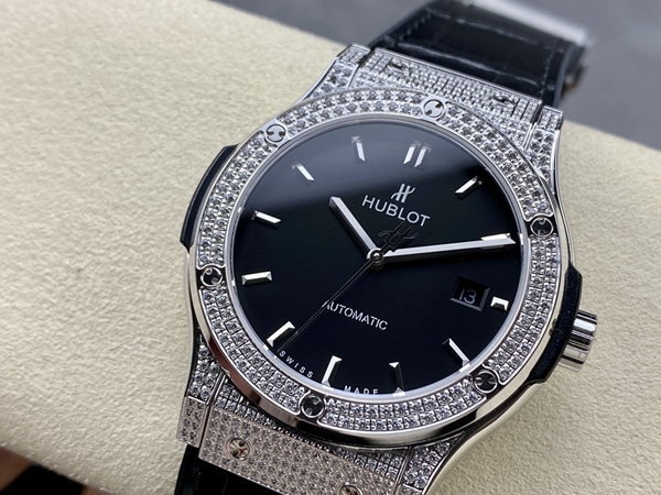 ウブロコピー時計背面デザイン